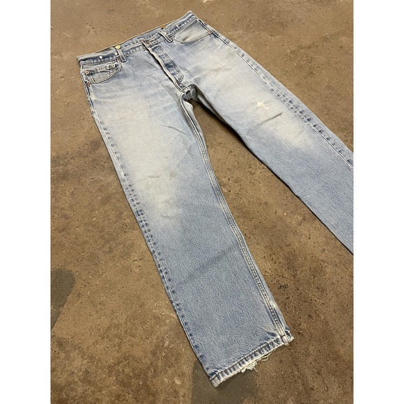 Levi's Light Wash Slim Straight Jeans - Picture 2 of 16